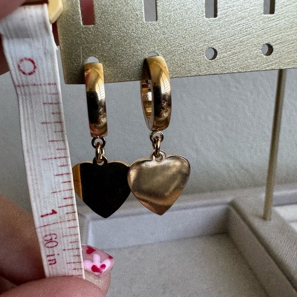 NEW Stainlees Steel Gold Heart Dangle Hoop Earrings - Picture 6 of 9